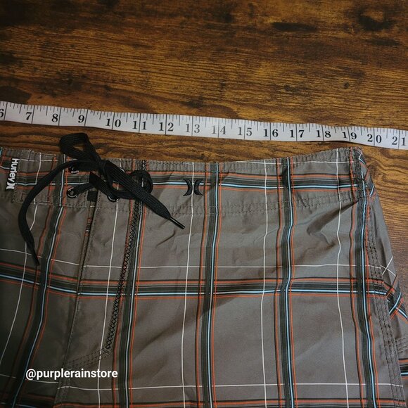 Vtg Hurly Cargo Plaid Board Shorts 38 Olive Multi Embroidered Logo Preppy Beach - Picture 7 of 12